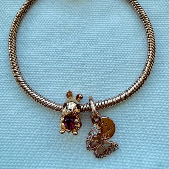 Pandora Sparkling Crown Bracelet + 2 Charms - Picture 2 of 5